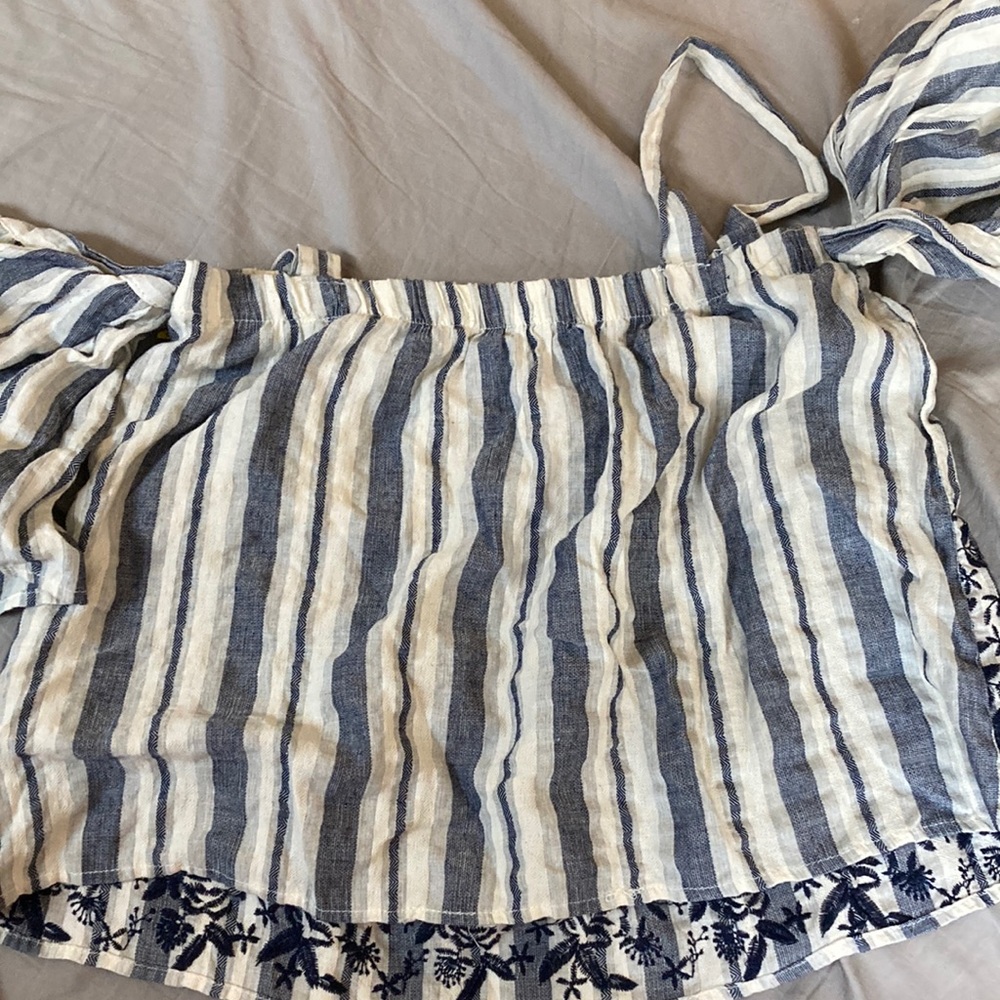 Off shoulder top